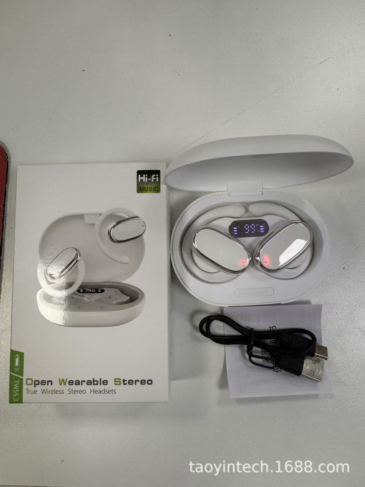 Wireless Bluetooth Ear Buds