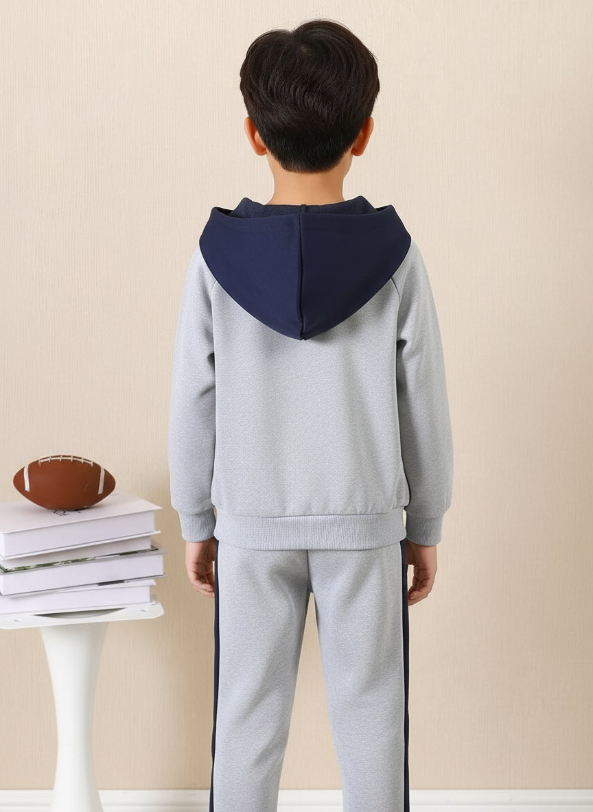 22dc908f3d984c9bb574369401d62d83-Max-Origin