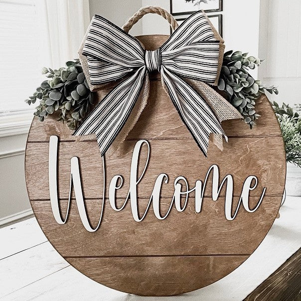 Seasonal Wooden Door Hanger