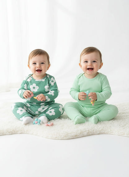 Baby Girl's Basic Green Outfit 4 pcs set