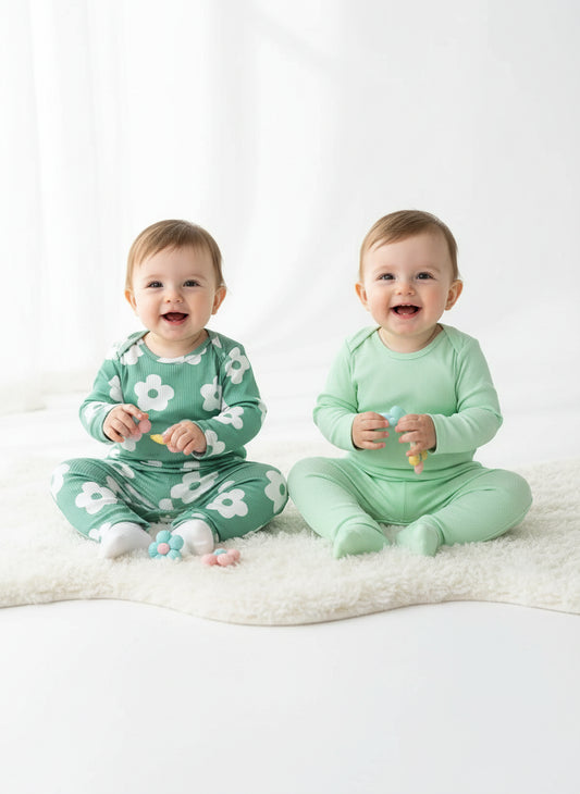 Baby Girl's Basic Green Outfit 4 pcs set